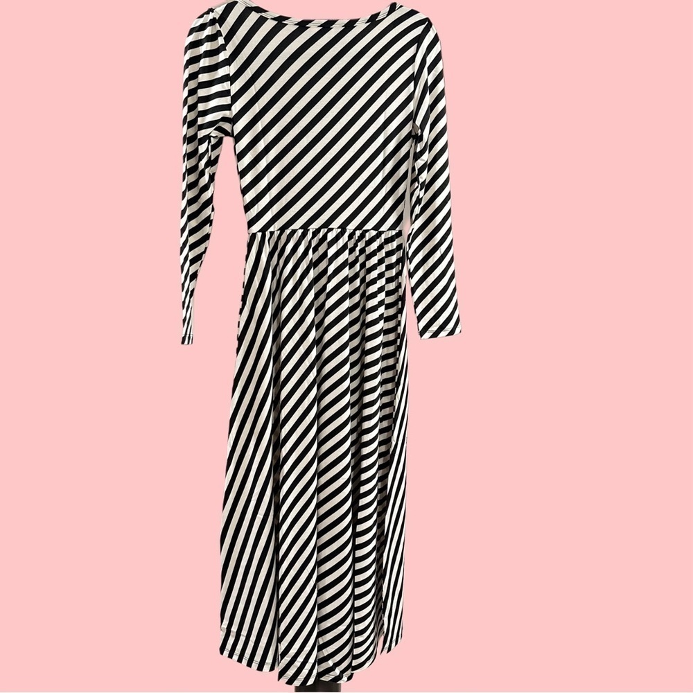 LulaRoe Ryane Dress Long Sleeve High Low Hemline Empire Waist Loose Skirt 0-00 - Picture 5 of 12